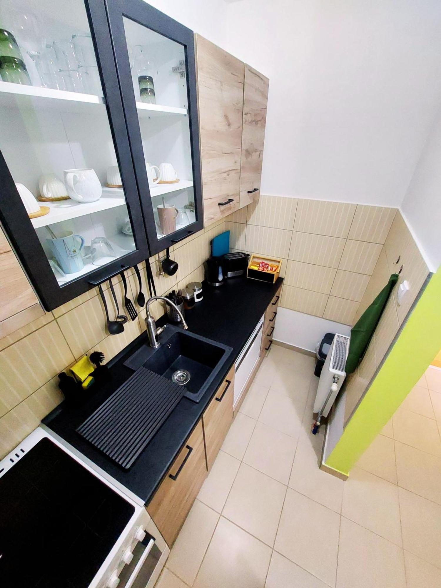 Xo Apartman Sremska Mitrovica Extérieur photo